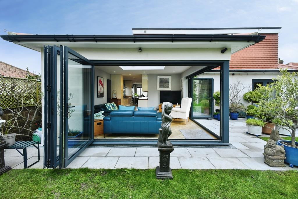 Garden Rm/2nd Recep
