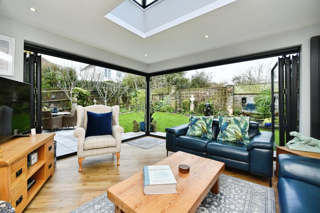Garden Rm/2nd Recep