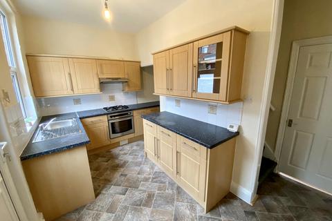2 bedroom terraced house to rent, Trafalgar Terrace, Darlington, DL3