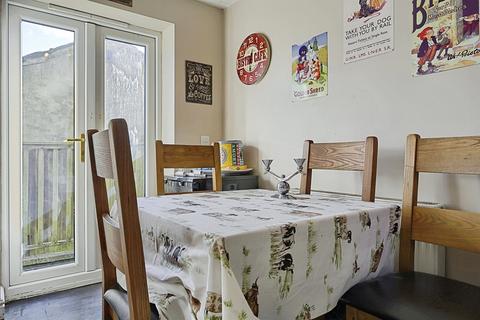 3 bedroom semi-detached house for sale, Anvil Court, HALIFAX