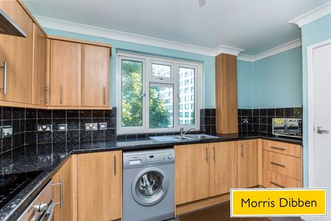 3 bedroom flat to rent, St. Pauls Road, Southsea, PO5