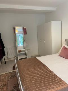 2 bedroom apartment to rent, Brixton Road, London, SW9