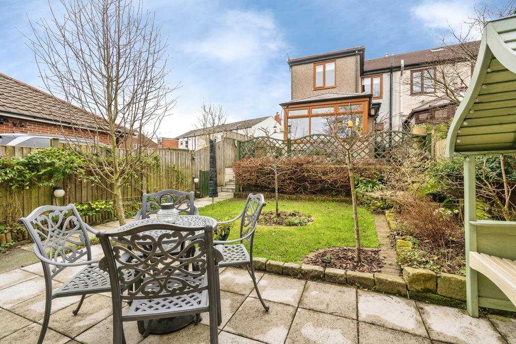 Pbox-IMG.jpg