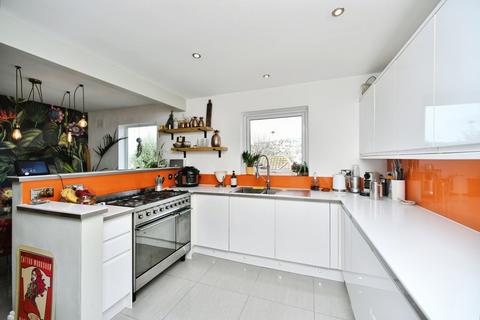 3 bedroom detached house for sale, Edward Avenue, Saltdean, Brighton, East Sussex, BN2