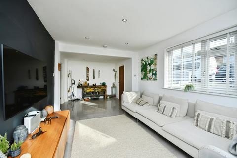 3 bedroom detached house for sale, Edward Avenue, Saltdean, Brighton, East Sussex, BN2