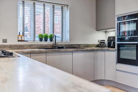 undefined, Junction Close, Blackrod, Bolton, Greater Manchester, BL6