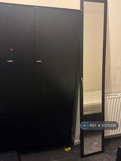 1 bedroom in a house share to rent, Shakespeare Road, Northampton, NN1