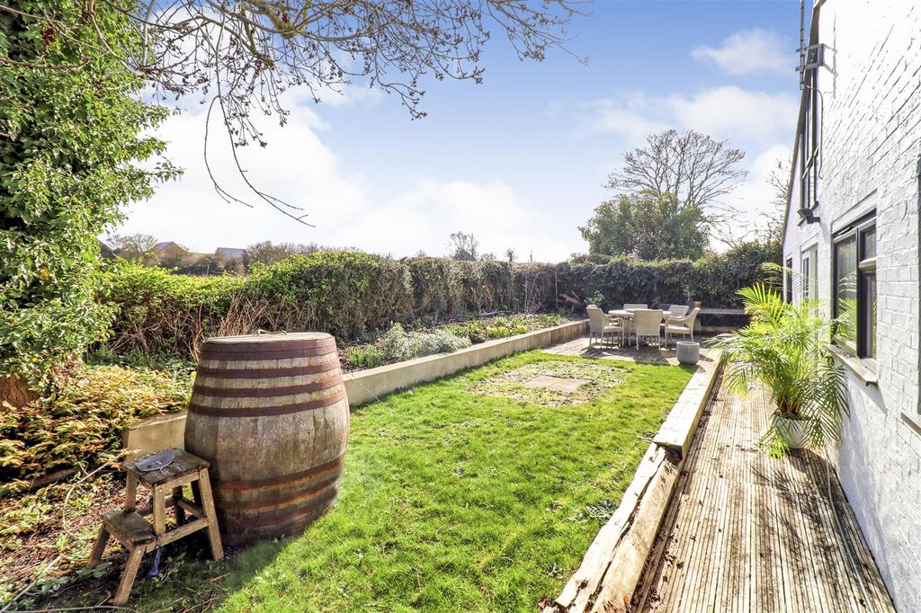 Garden 6.jpg