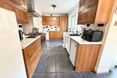 undefined, Bisell Way, Brierley Hill DY5