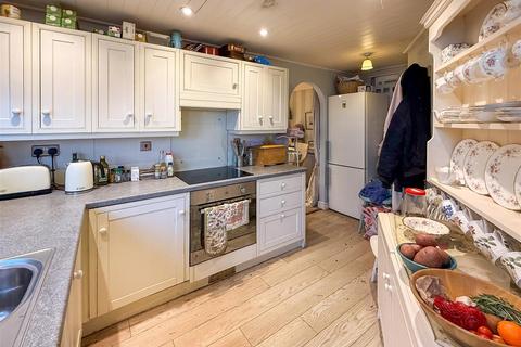 1 bedroom detached bungalow for sale, Falmouth