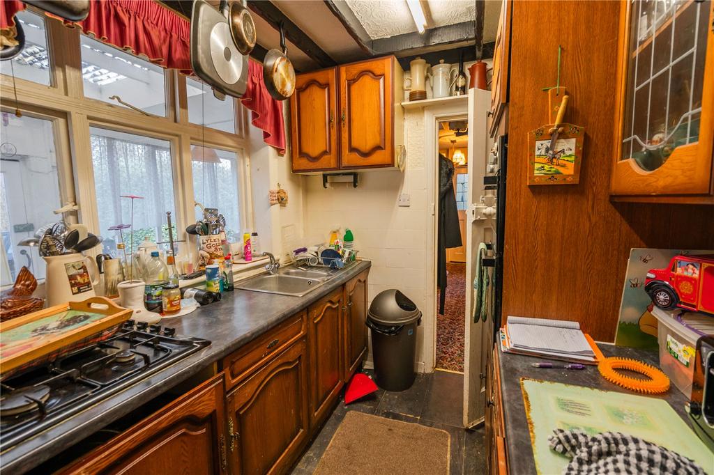 Kitchen (2)