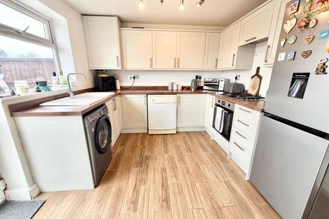3 bedroom semi-detached house for sale, Blakeley Walk, Dudley DY2