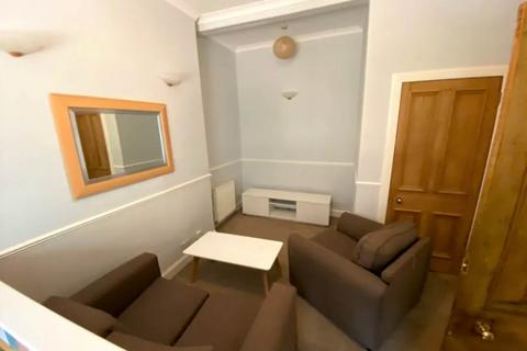 1 bedroom flat to rent, Stewart Terrace, Edinburgh,