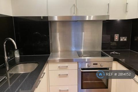 1 bedroom flat to rent, Fairmont Avenue, London, E14