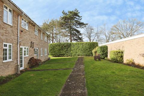 2 bedroom flat for sale, Chiltern Way, Tonbridge, Kent, TN9