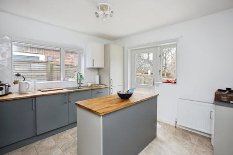 2 bedroom bungalow for sale, Rodney Avenue, Tonbridge, Kent, TN10