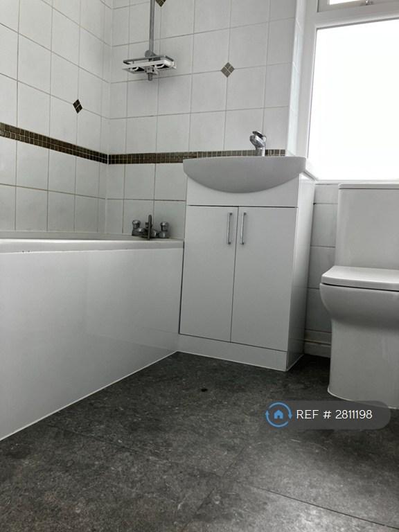 Upstairs Bathroom