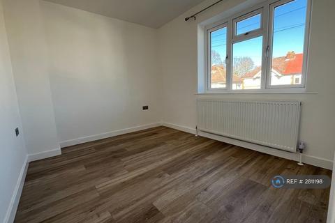 undefined, Denison Road, Feltham, TW13