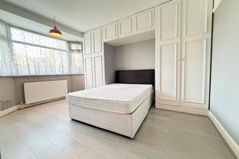 2 bedroom apartment for sale, Locket Road, Harrow