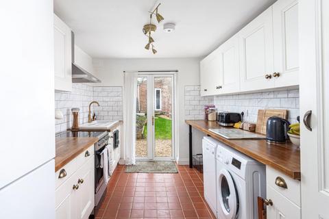 3 bedroom cottage for sale, Main Street, Riccall, York