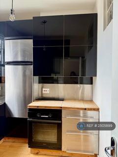 undefined, Adelaide Ave, London, SE4