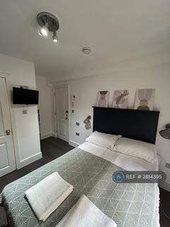 undefined, Hazel Court, London, W2