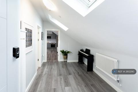 undefined, London Road, Tunbridge Wells, TN4