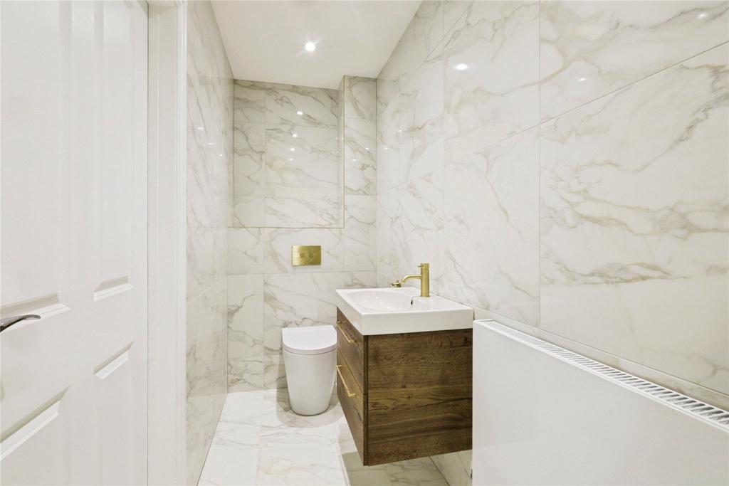 Ensuite