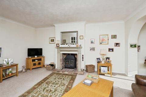 undefined, Park View Road, Uckfield, East Sussex, TN22