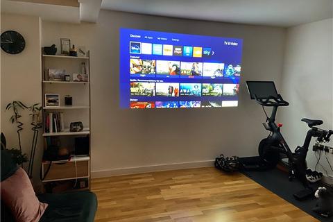 2 bedroom flat for sale, Calderwood Street, London, SE18