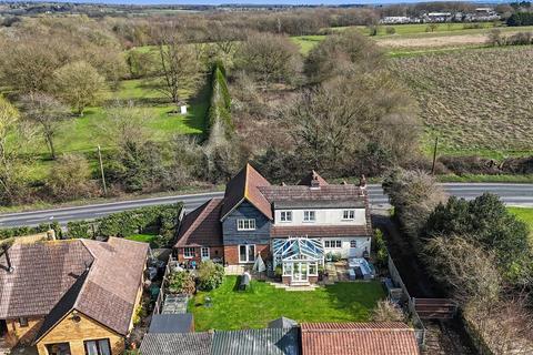 4 bedroom detached house for sale, Maldon Road, Hatfield Peverel, Chelmsford