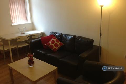 3 bedroom flat to rent, Hyde Terrace, Leeds, LS2