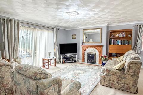 undefined, Parc Caradog, Trewern