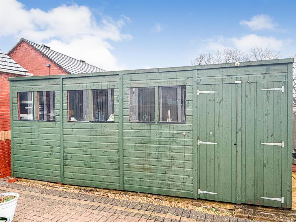 Double Shed/Workshop