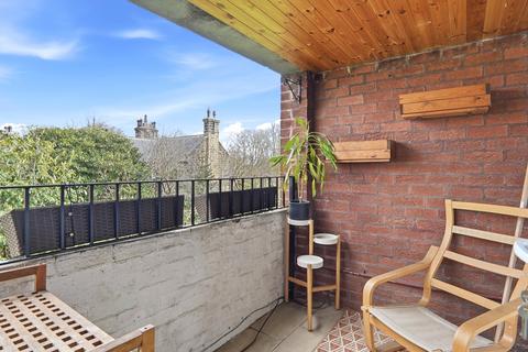2 bedroom flat for sale, Leeds LS6