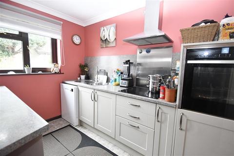 4 bedroom semi-detached house for sale, Penryn TR10
