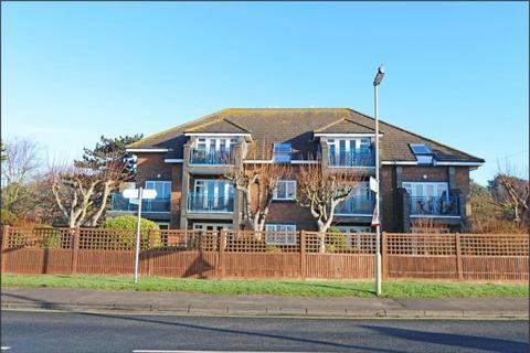 2 bedroom flat for sale, Seafront, Hayling Island