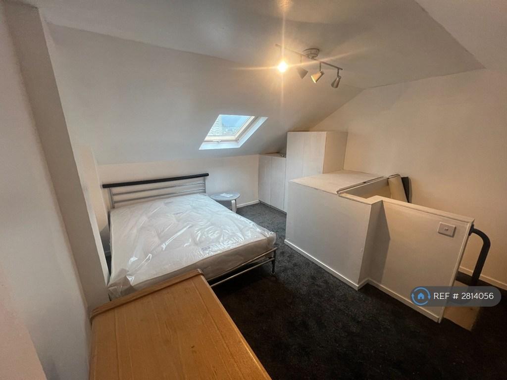 Bedroom 3-Attic
