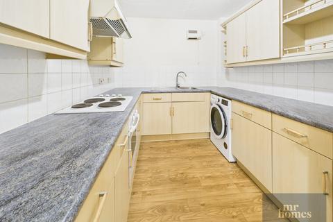 2 bedroom flat for sale, Morel Court, Cardiff, CF11