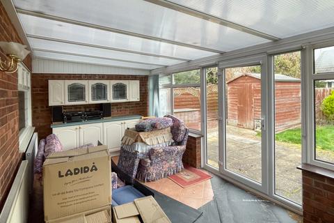 2 bedroom detached bungalow for sale, Rookery Close, Clenchwarton, King's Lynn, Norfolk, PE34