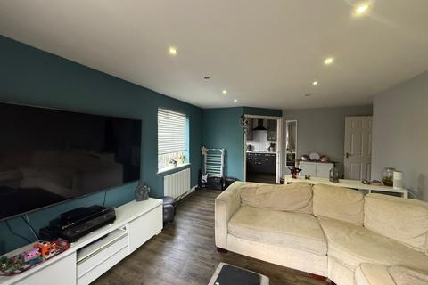 2 bedroom apartment to rent, Camberley