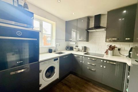 2 bedroom apartment to rent, Camberley