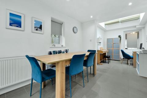 undefined, Milbourne Lane, Esher, Surrey, KT10