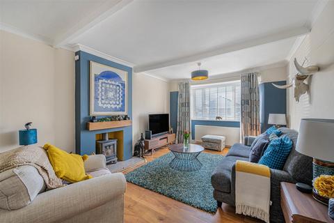4 bedroom semi-detached house for sale, Seaview Road, Peacehaven