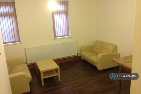 3 bedroom flat to rent, Hyde Terrace, Leeds, LS2