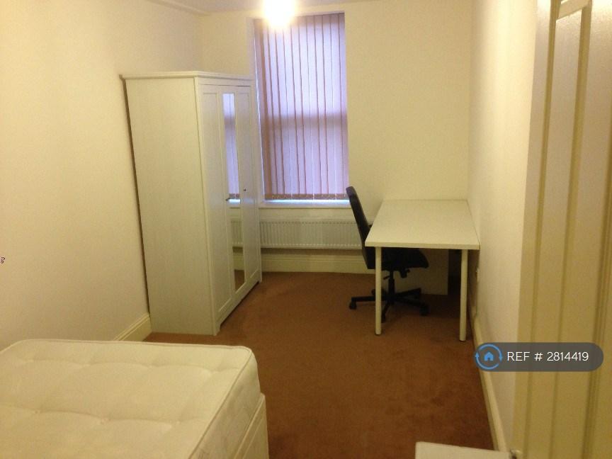 Double Bedroom