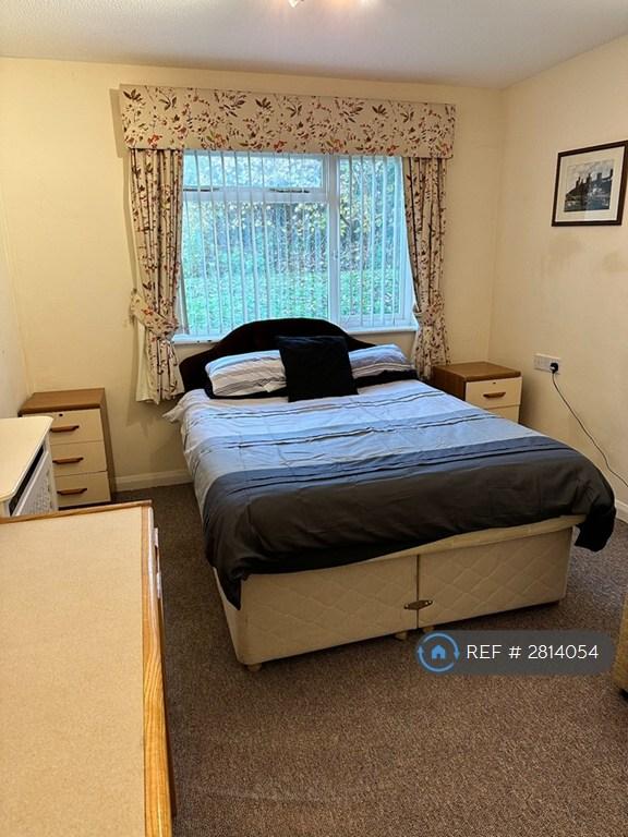 Double Bedroom