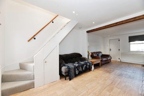 2 bedroom terraced house for sale, North Road, Hersham, Walton-on-Thames, Surrey, KT12