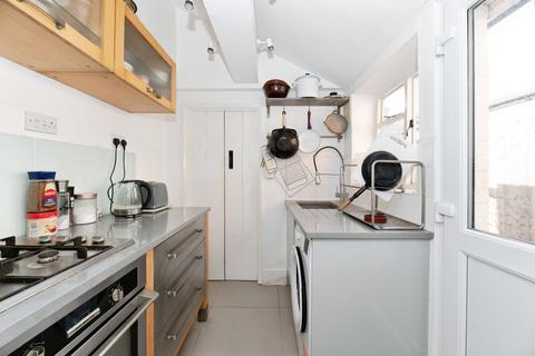 2 bedroom terraced house for sale, North Road, Hersham, Walton-on-Thames, Surrey, KT12