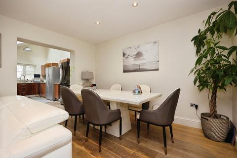 4 bedroom semi-detached house for sale, Merrow Street, Guildford, Surrey, GU4
